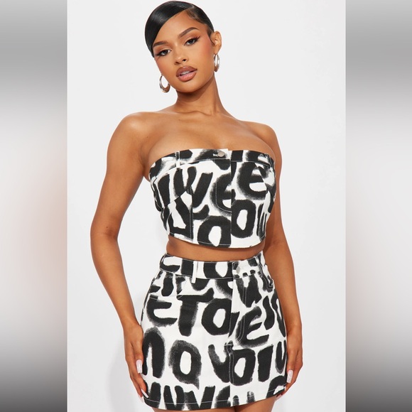 BNWT - Monochrome Graffiti Print two piece set - US 6 - Picture 3 of 4